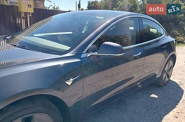 Седан Tesla Model 3 2019 в Кропивницькому