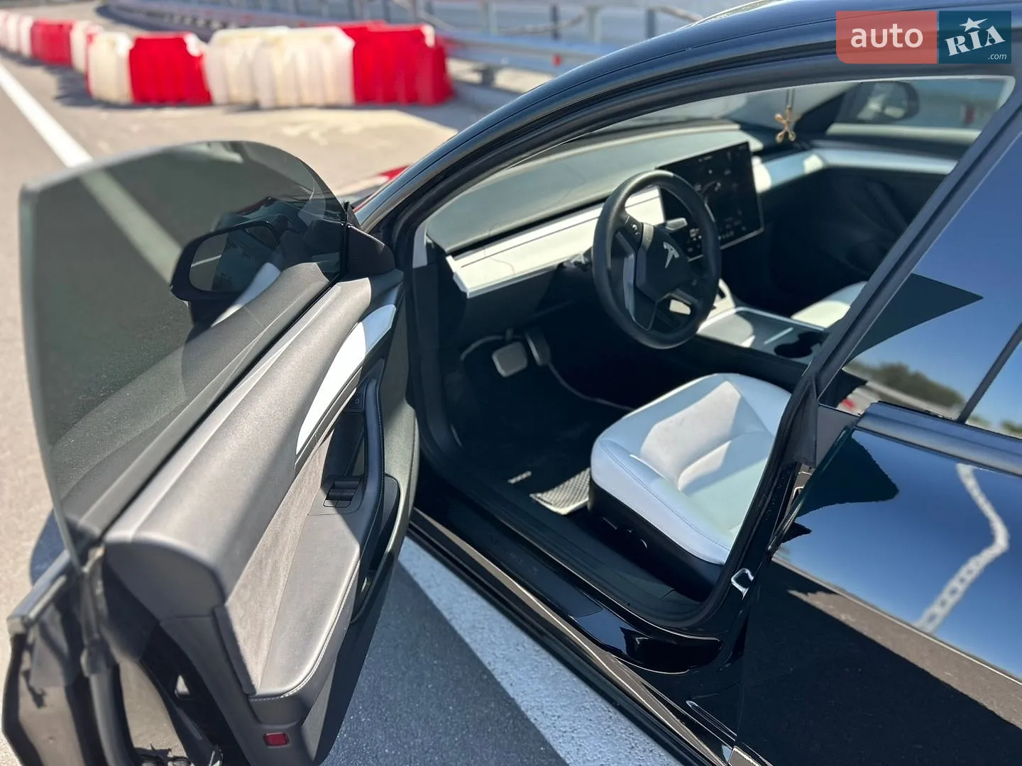 2023 Tesla Model 3 - мініатюра 21