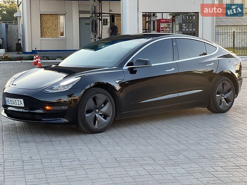 Седан Tesla Model 3 2019 в Запорожье