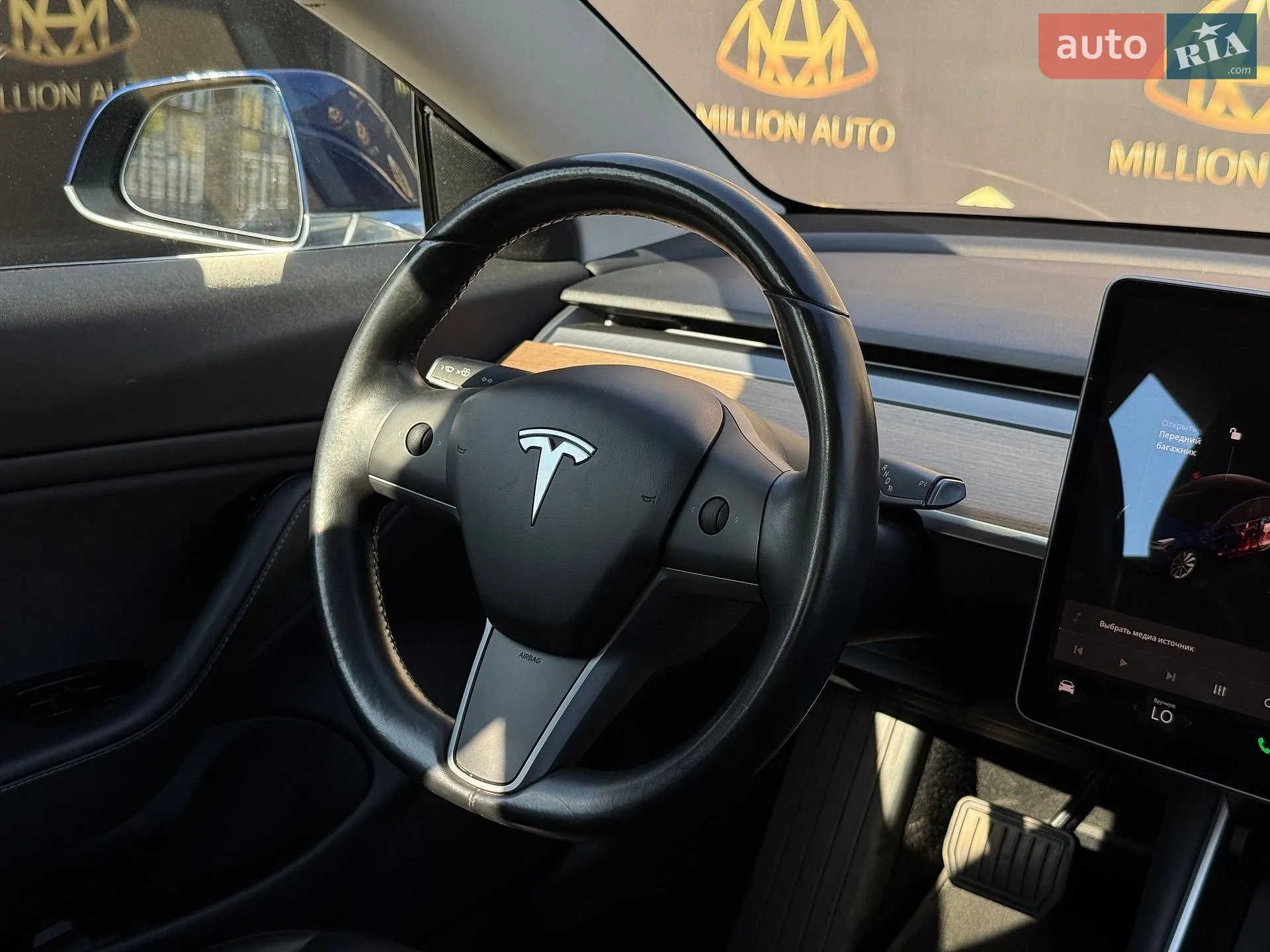 2018 Tesla Model 3 - мініатюра 14