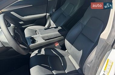 Седан Tesla Model 3 2023 в Запоріжжі