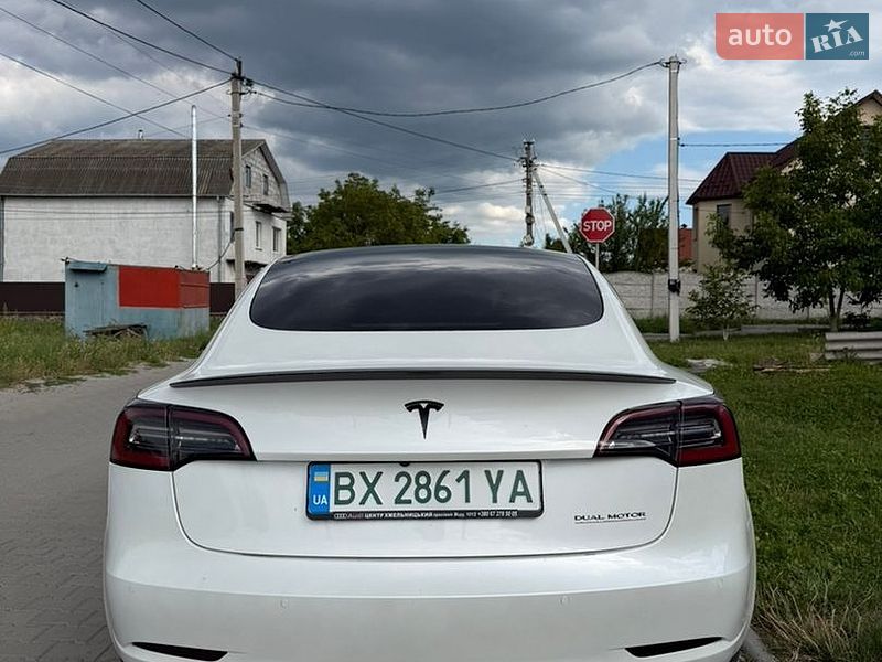 Седан Tesla Model 3 2022 в Хмельницком фото 7 Седан Tesla Model 3 2022 в Хмельницком