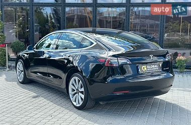 Седан Tesla Model 3 2020 в Львові фото 13 Седан Tesla Model 3 2020 в Львові