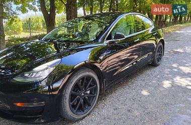 Седан Tesla Model 3 2019 в Немирове