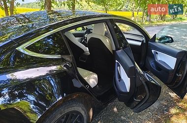 Седан Tesla Model 3 2019 в Немирове