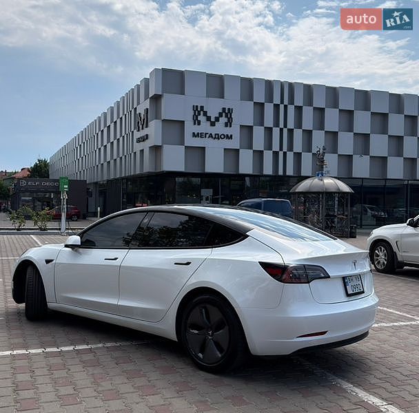 Седан Tesla Model 3 2021 в Одессе фото 4 Седан Tesla Model 3 2021 в Одессе