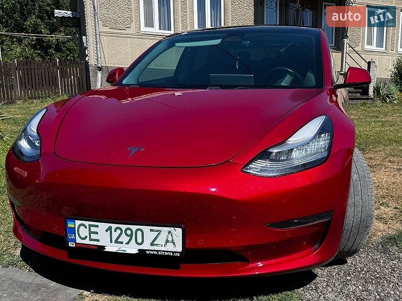Tesla Model 3 2019