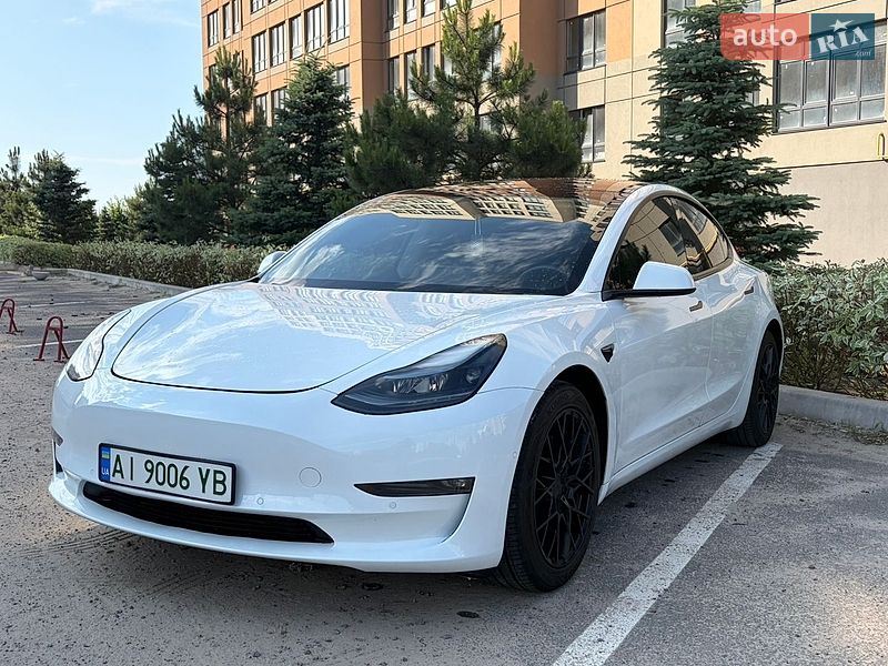 Седан Tesla Model 3 2021 в Софиевской Борщаговке