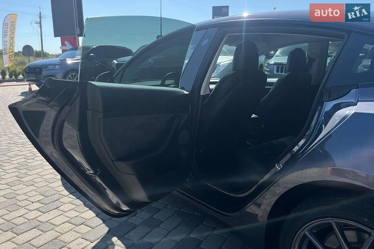 2022 Tesla Model 3 - мініатюра 24