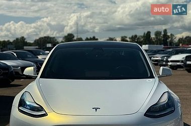 Седан Tesla Model 3 2019 в Києві