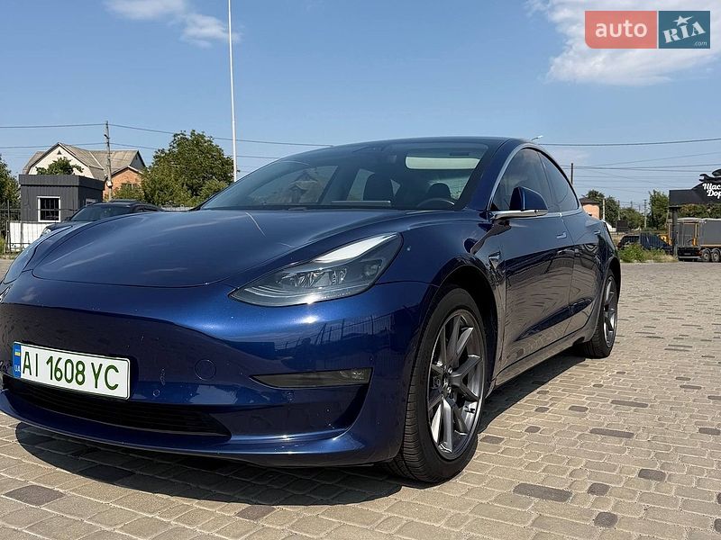 Седан Tesla Model 3 2019 в Білій Церкві