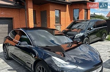 tesla model-3 2018 в Киев от профессионального продавца Евгений