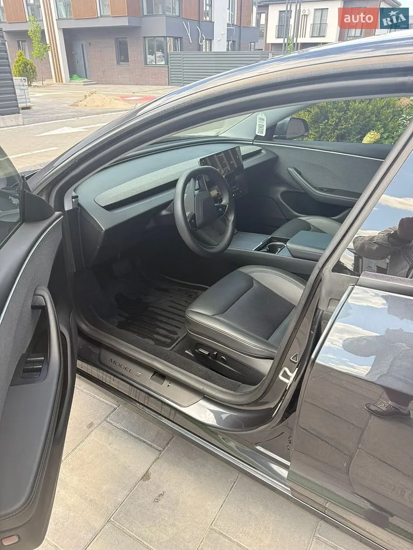 2024 Tesla Model 3 - мініатюра 9