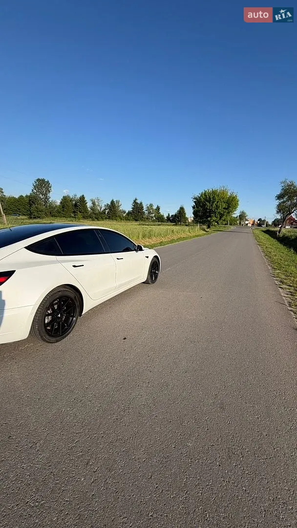 2021 Tesla Model 3 - мініатюра 5