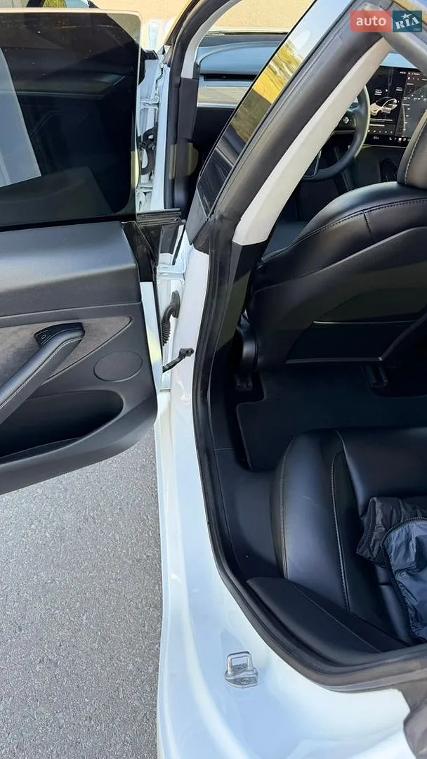 2021 Tesla Model 3 - мініатюра 14