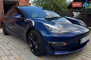 tesla model-3 2022 в Винница от профессионального продавца Oleksand