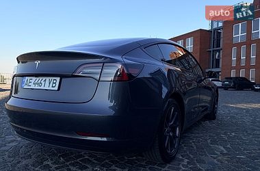 Седан Tesla Model 3 2023 в Дніпрі фото 3 Седан Tesla Model 3 2023 в Дніпрі