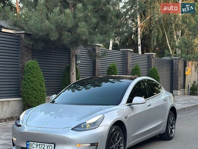 Седан Tesla Model 3 2018 в Софиевской Борщаговке
