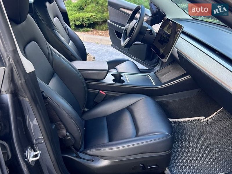 Седан Tesla Model 3 2023 в Софиевской Борщаговке