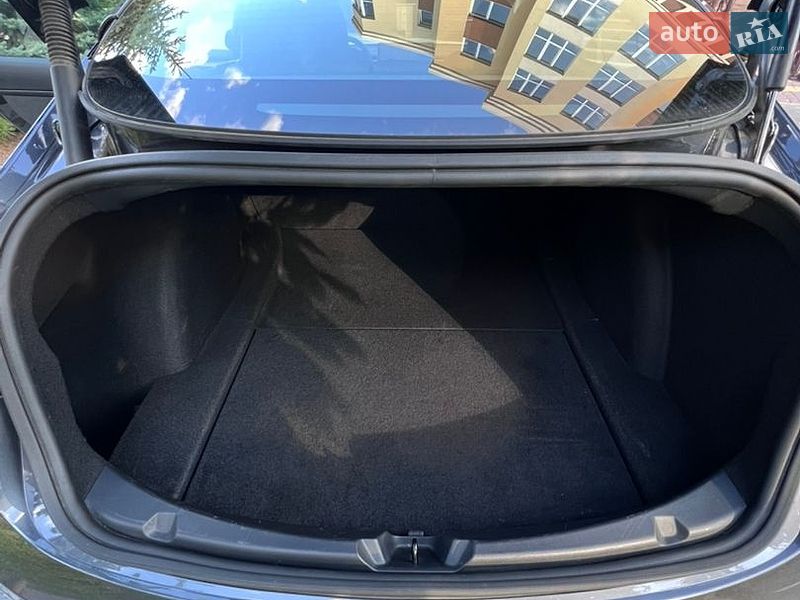 Седан Tesla Model 3 2023 в Софиевской Борщаговке