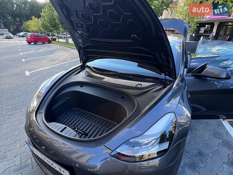 Седан Tesla Model 3 2023 в Софиевской Борщаговке