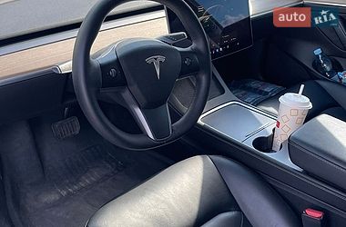 Позашляховик / Кросовер Tesla Model 3 2022 в Києві