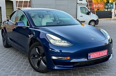 Седан Tesla Model 3 2018 в Владимире Седан Tesla Model 3 2018 в Владимире