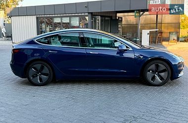 Седан Tesla Model 3 2018 в Владимире