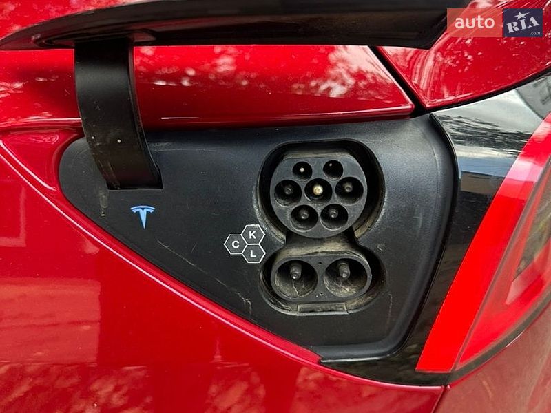 Седан Tesla Model 3 2023 в Одесі фото 20 Седан Tesla Model 3 2023 в Одесі
