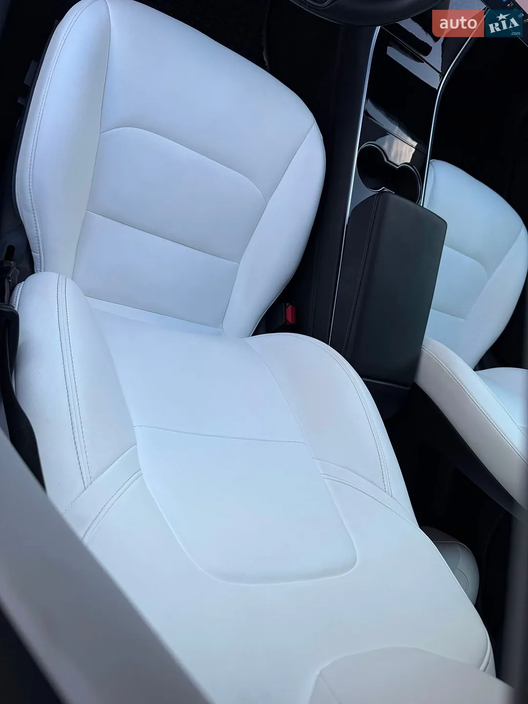 2018 Tesla Model 3 - мініатюра 28