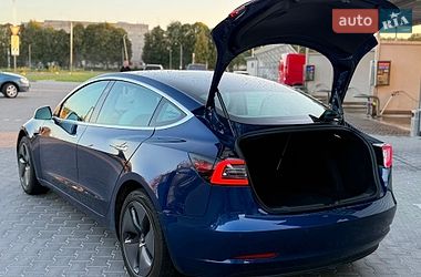 Седан Tesla Model 3 2018 в Владимире