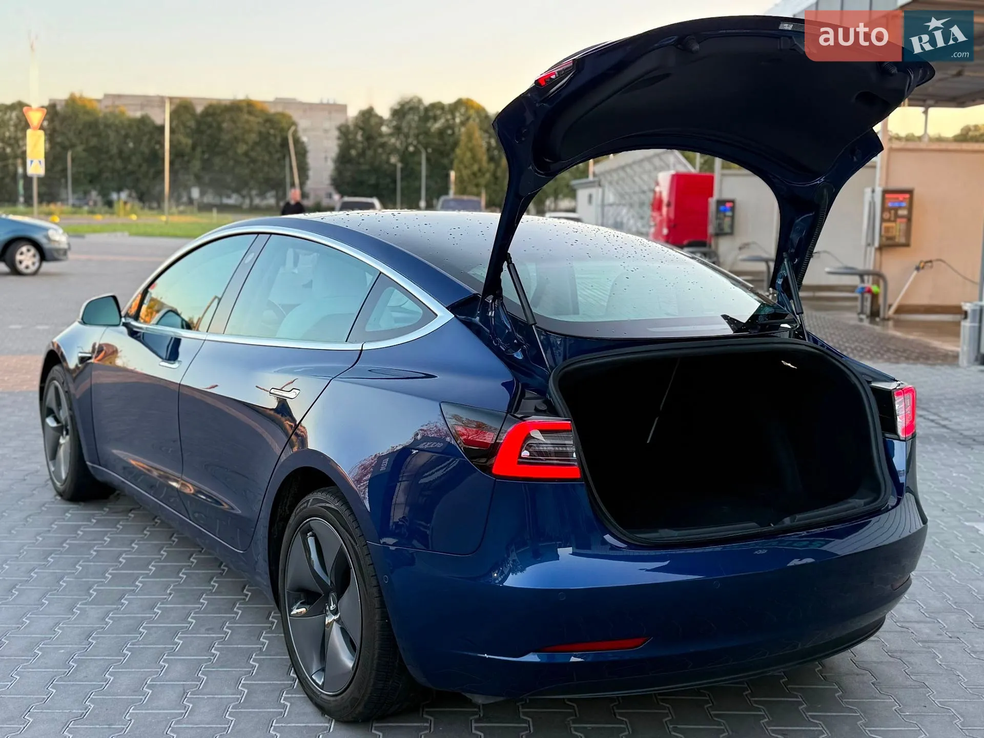 2018 Tesla Model 3 - мініатюра 106