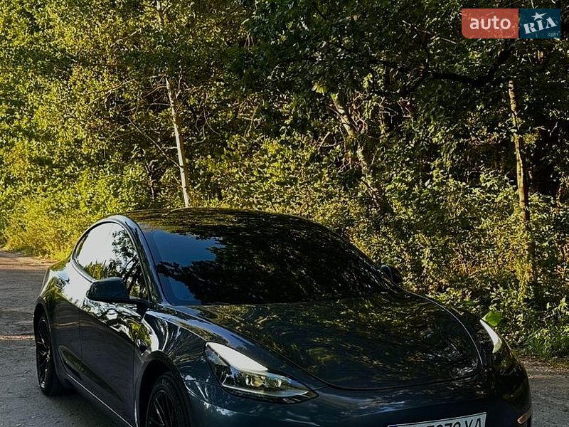 Tesla Model 3 2022 Tesla Model 3 2022