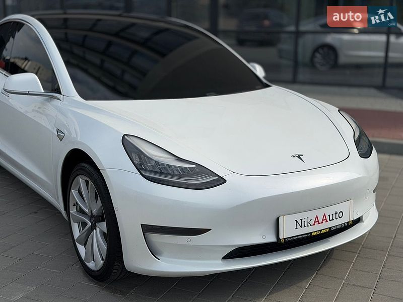 Седан Tesla Model 3 2020 в Ивано-Франковске фото 3 Седан Tesla Model 3 2020 в Ивано-Франковске