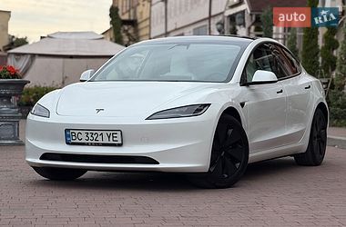 Седан Tesla Model 3 2025 в Стрые
