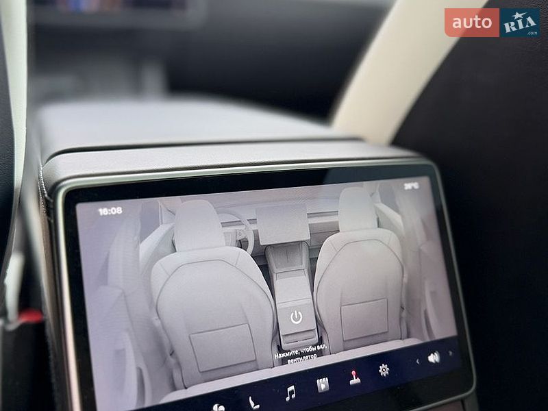 Седан Tesla Model 3 2025 в Стрые