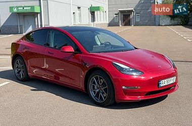 tesla model-3 2023 в Київ від професійного продавця Володимир