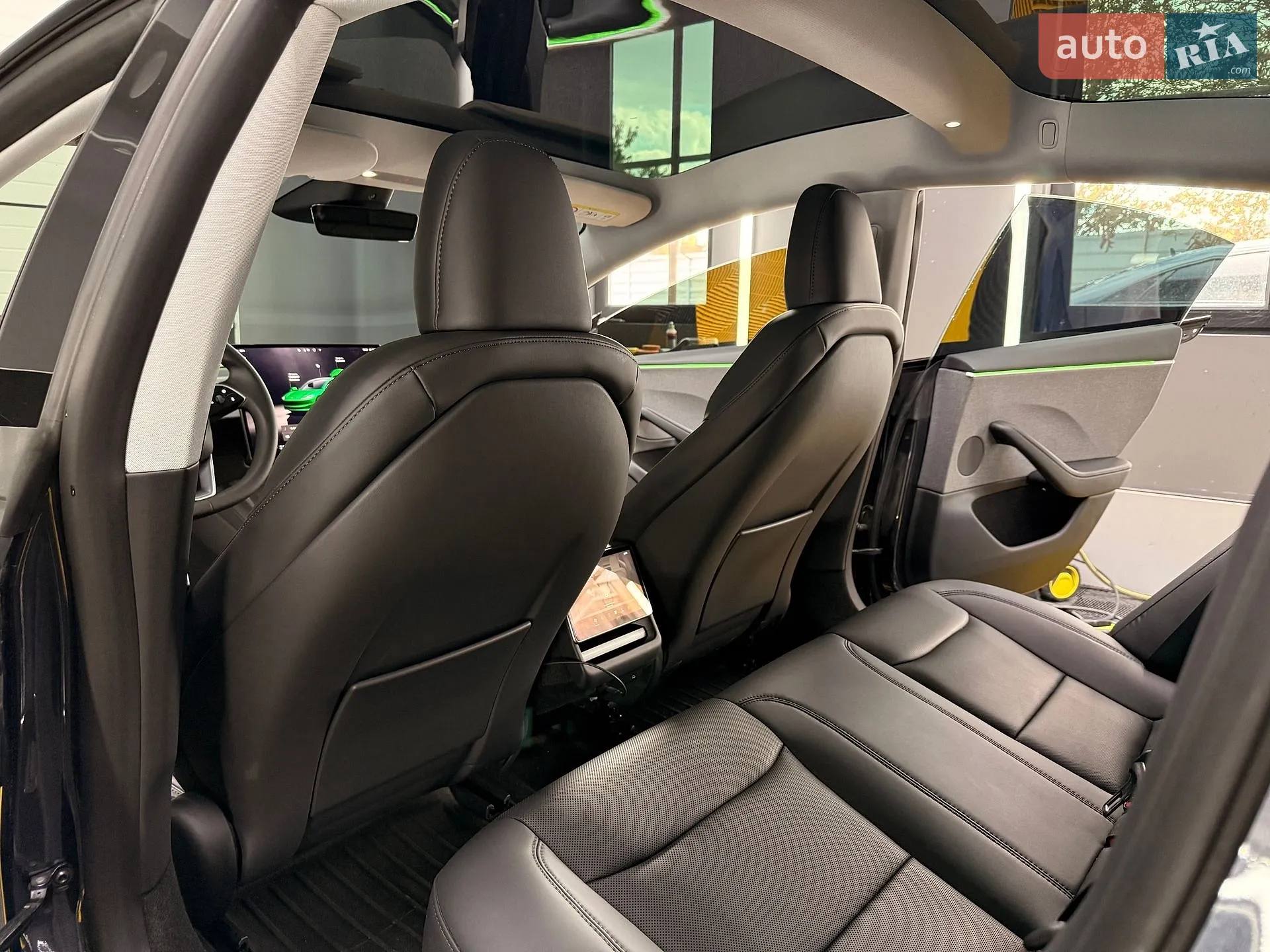 2025 Tesla Model 3 - мініатюра 67
