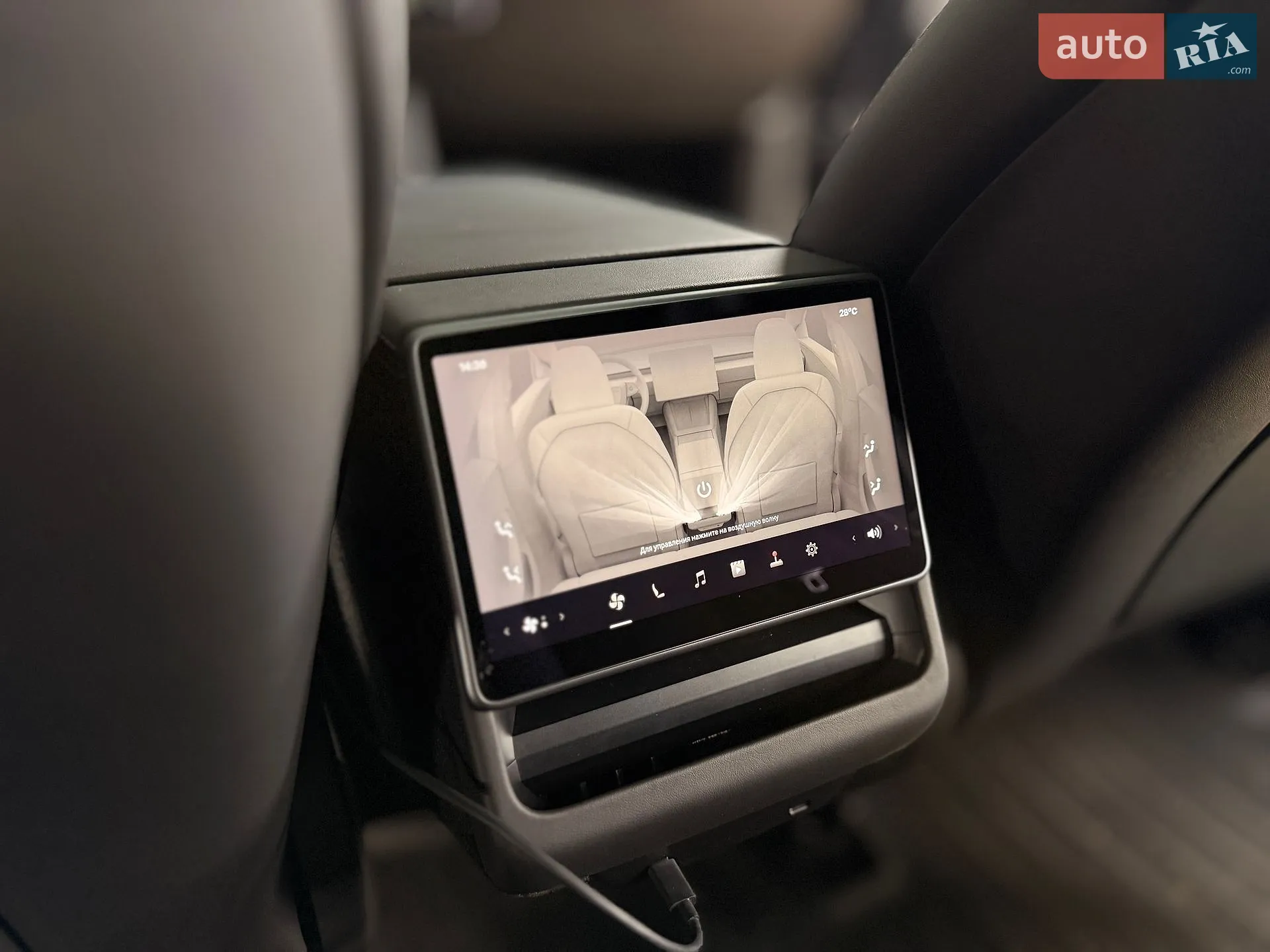 2025 Tesla Model 3 - мініатюра 71