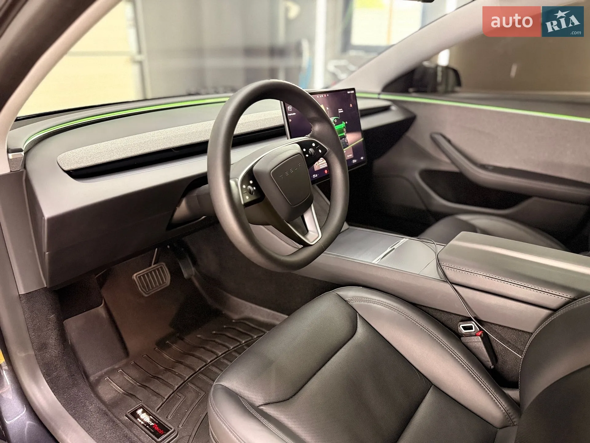 2025 Tesla Model 3 - мініатюра 45