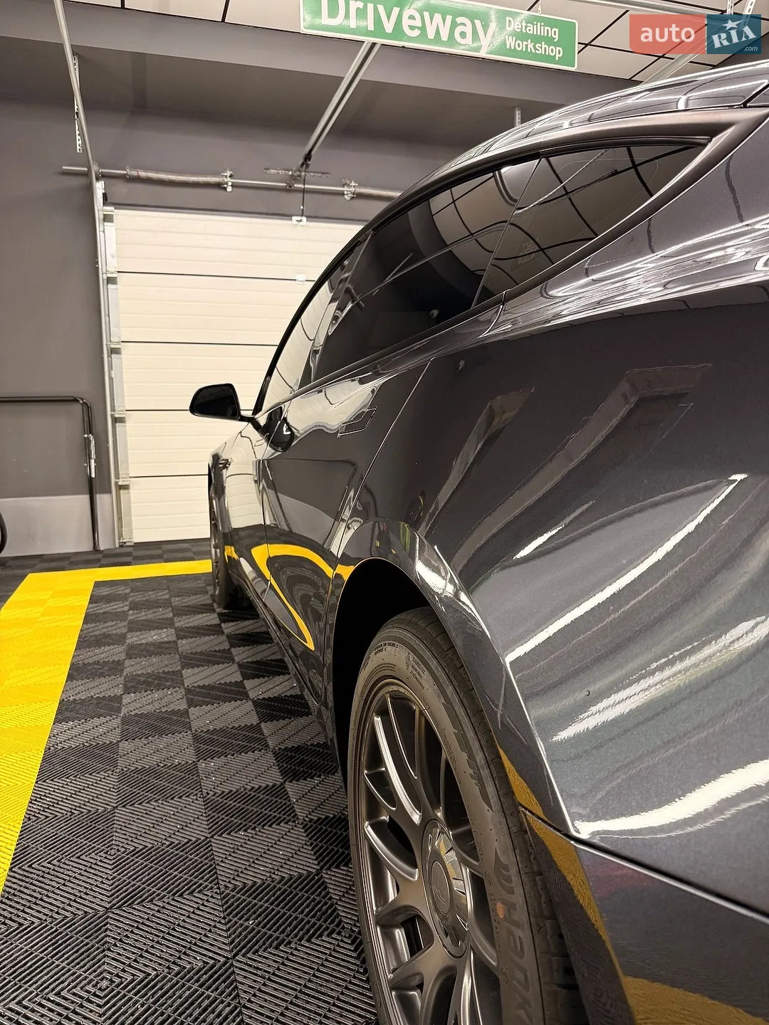 2025 Tesla Model 3 - мініатюра 36