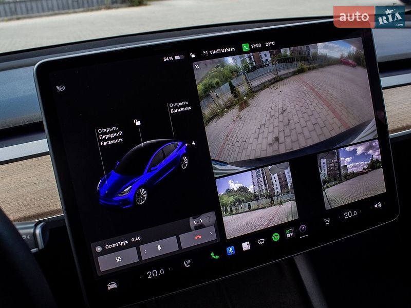 Седан Tesla Model 3 2020 в Львове