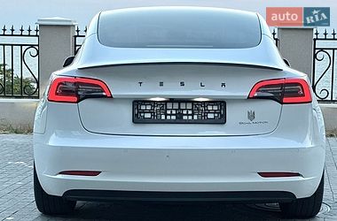 Седан Tesla Model 3 2021 в Одесі