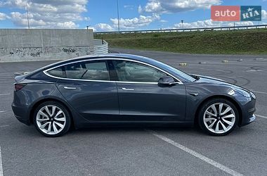 Седан Tesla Model 3 2018 в Львові фото 3 Седан Tesla Model 3 2018 в Львові