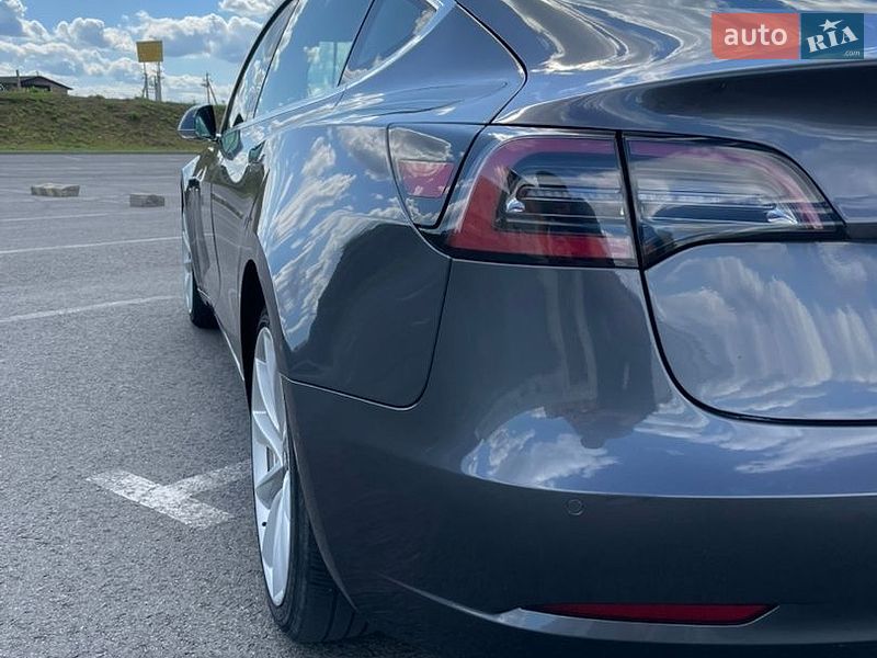 Седан Tesla Model 3 2018 в Львові фото 9 Седан Tesla Model 3 2018 в Львові