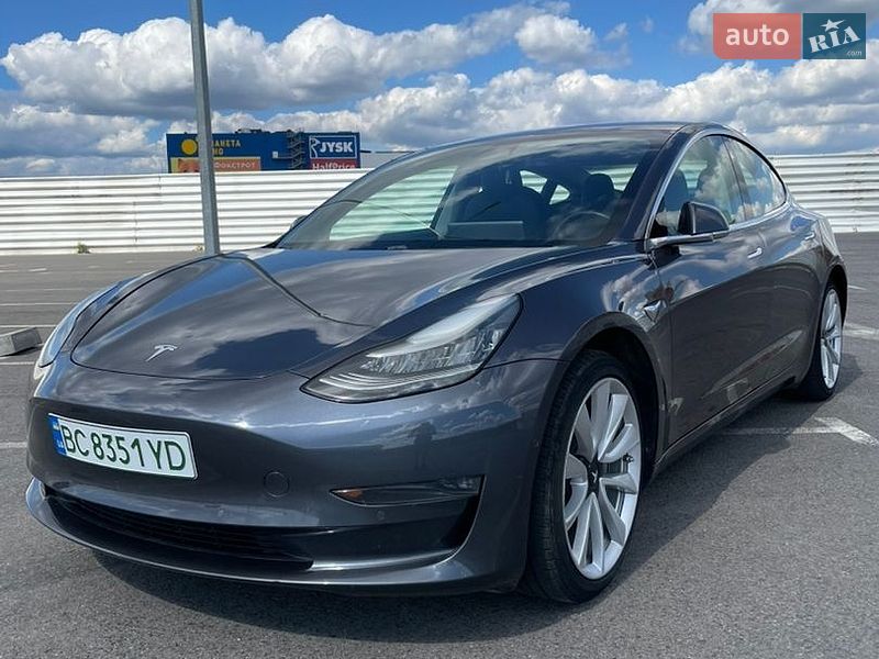 Седан Tesla Model 3 2018 в Львові фото 11 Седан Tesla Model 3 2018 в Львові
