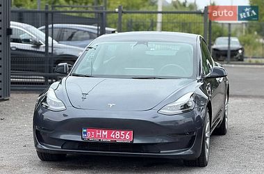 Седан Tesla Model 3 2022 в Львові фото Седан Tesla Model 3 2022 в Львові