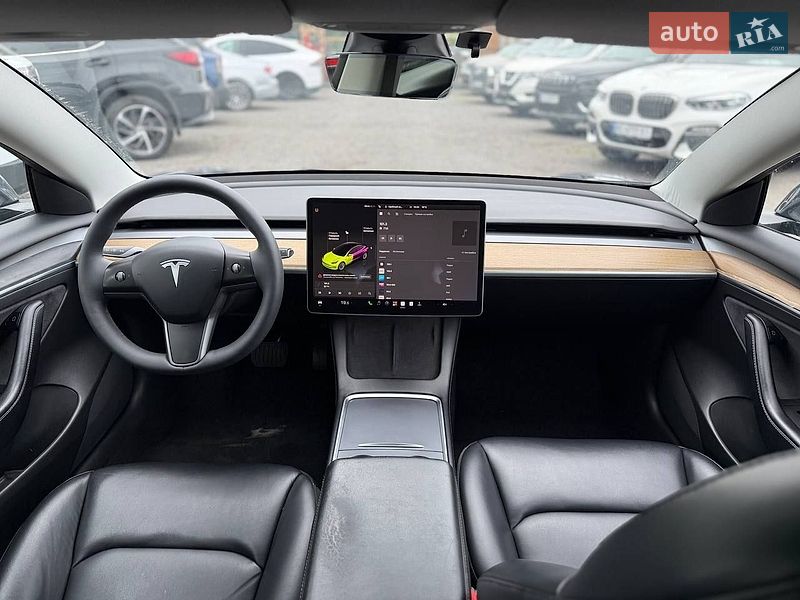 Седан Tesla Model 3 2022 в Львові фото 17 Седан Tesla Model 3 2022 в Львові