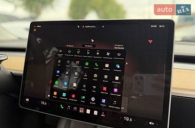 Седан Tesla Model 3 2022 в Львові фото 19 Седан Tesla Model 3 2022 в Львові