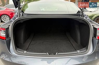 Седан Tesla Model 3 2022 в Львові фото 25 Седан Tesla Model 3 2022 в Львові